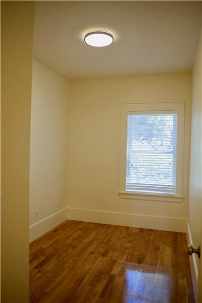 Building Photo - 869 Grove