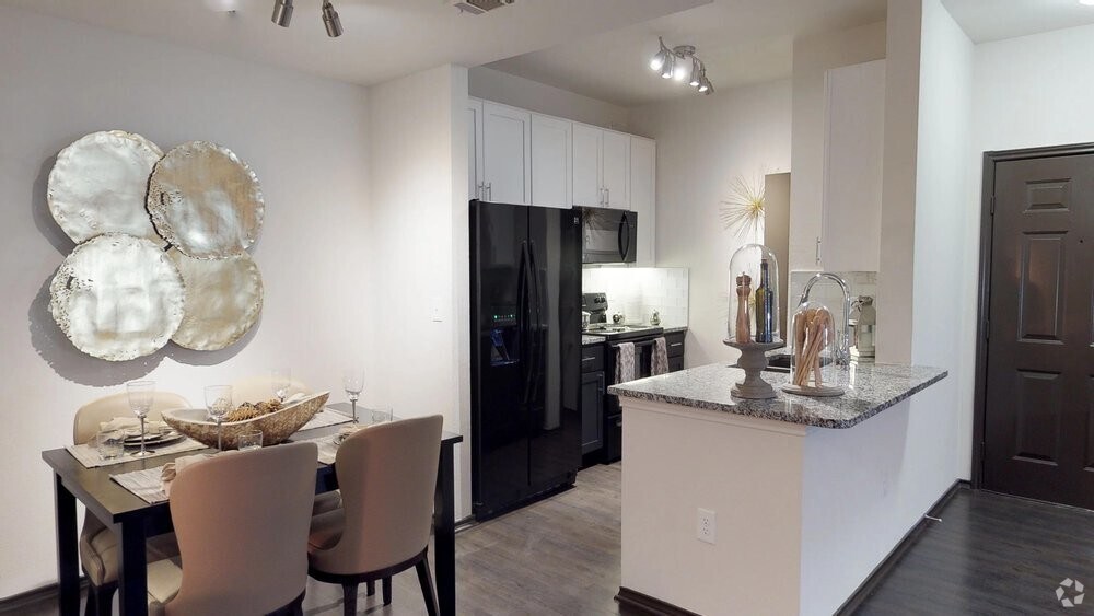 The Flats at Westover Hills by Cortland Apartments 1538 Cable Ranch