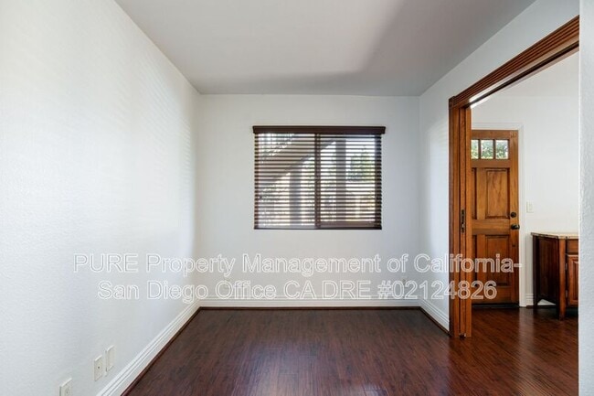 Building Photo - 3151 Via Alicante