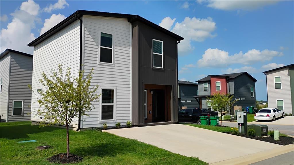 Foto principal - 1100 Indiana Ave