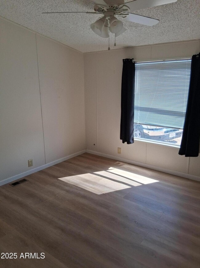 Building Photo - 28018 N 239th Ave