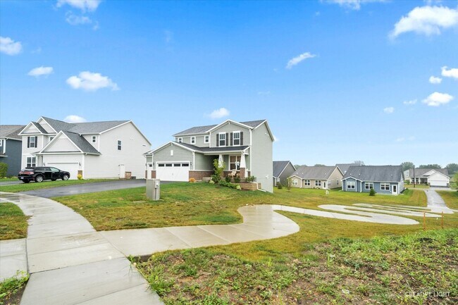 Building Photo - 481 Alpine Dr
