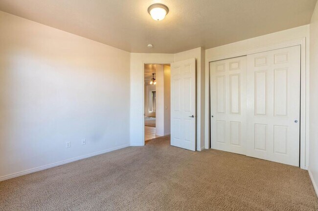 Foto del edificio - LOCATION!! Beautiful IVINS Anthem Estates!