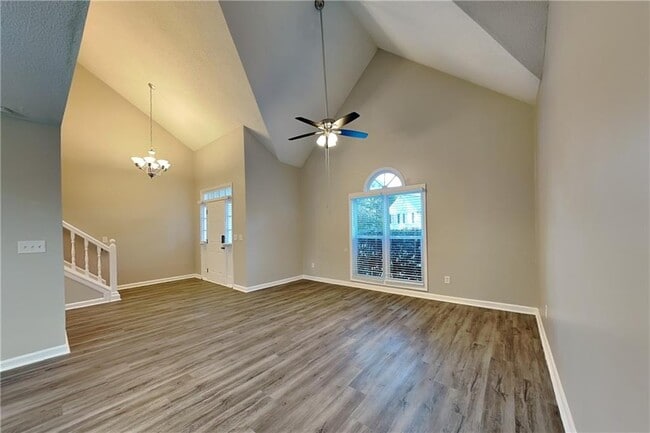 Building Photo - 4203 E Emerald Dr NW