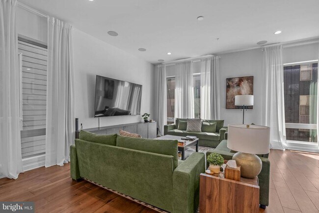 Building Photo - 3121 Sunrise Walk