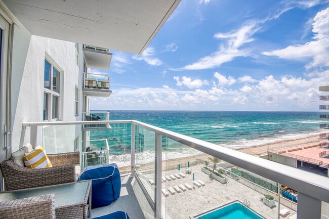 Building Photo - 3450 S Ocean Blvd