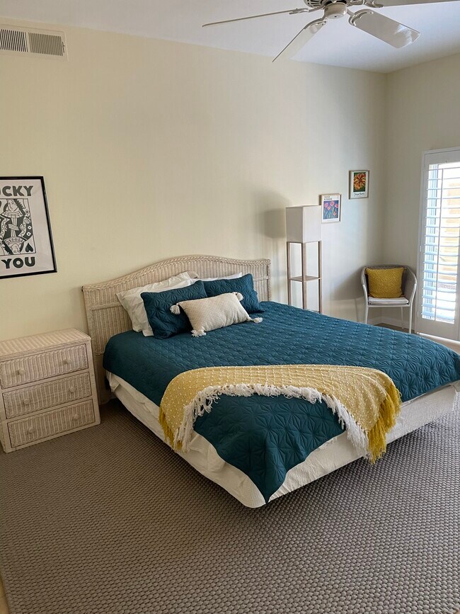 Foto del edificio - 45 Pebble Beach Dr