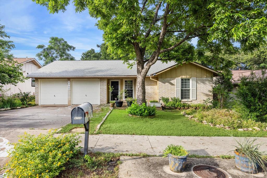 Primary Photo - 4708 Gray Fox Dr