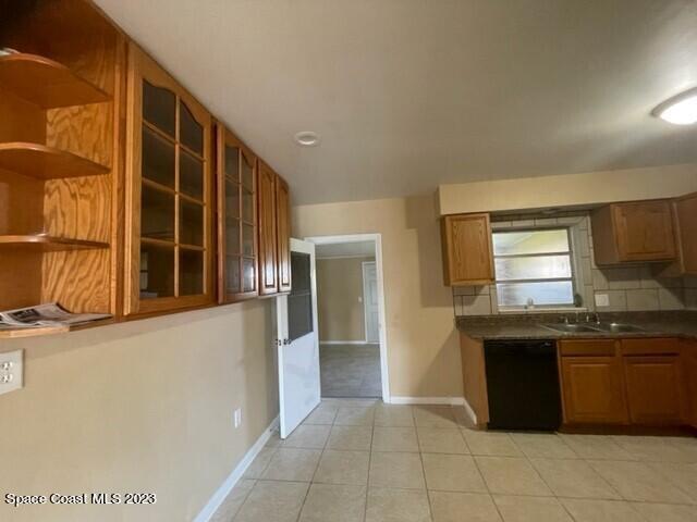 Building Photo - 1171 Croton Rd
