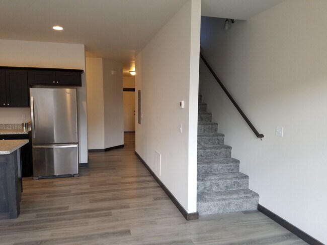 Building Photo - 1508 Butler Creek Ave