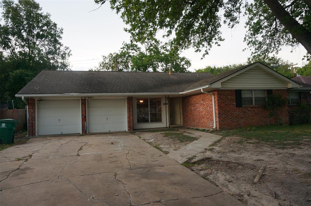 6834 Beechnut St, Houston, TX 77074 House Rental in Houston, TX