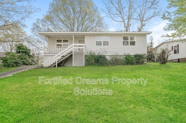 Building Photo - 818 Waugh St