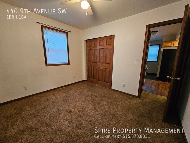 Foto del edificio - SW ne bedroom lower duplex with basement, ...