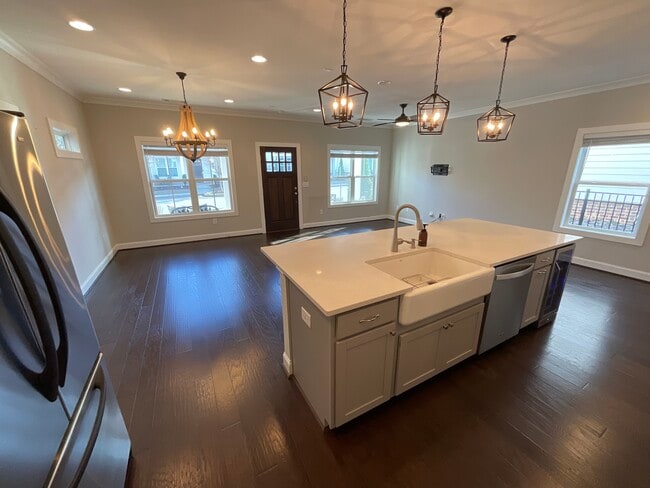 Building Photo - 2308 Echelon Ln