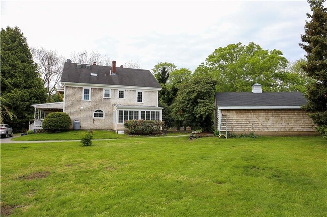 Building Photo - 275 McCorrie Ln