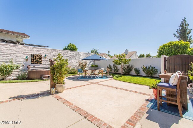 Building Photo - 4431 Regents Ct