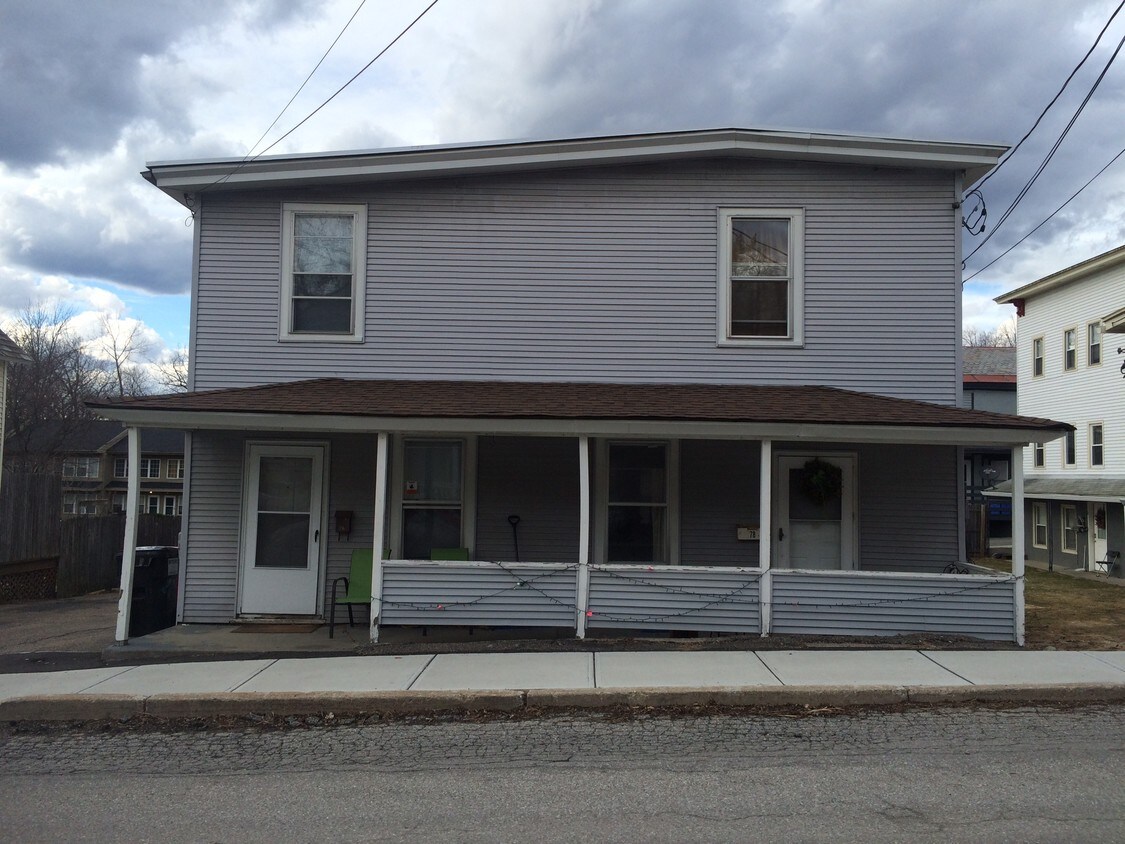 Primary Photo - 76 Marble Ave