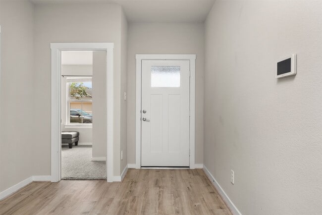 Foto del edificio - 2612 Golden Palms Ln