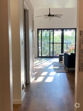 Building Photo - 5404 Briar Ridge Dr