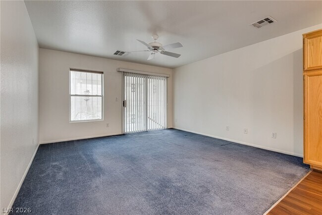 Building Photo - 4033 Baxter Peak St