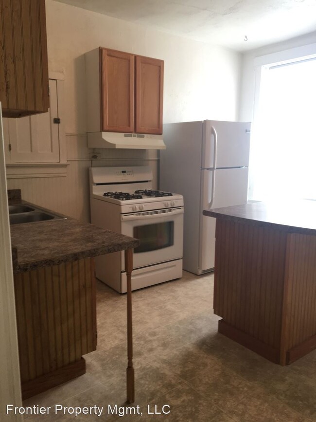 Foto del edificio - 3117-3119 Lackland Ave