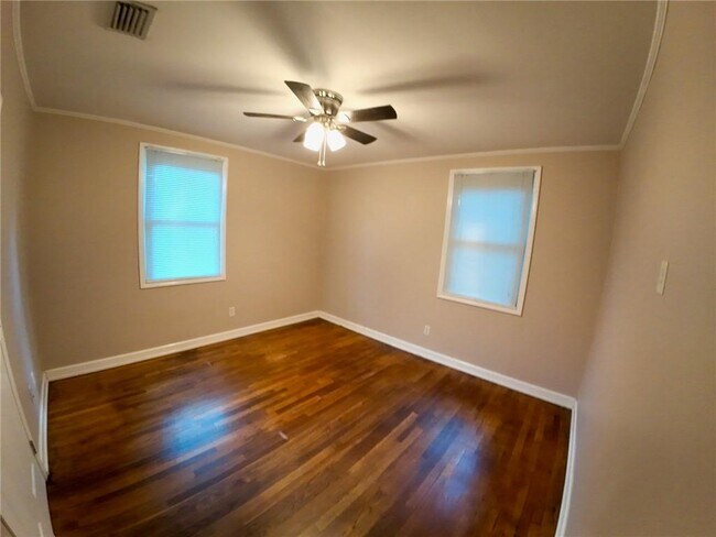 Foto del edificio - 4654 Cottonwood Dr