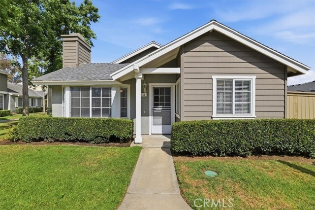 Building Photo - 11 Fairside