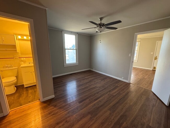 Building Photo - 1006 N 12th St