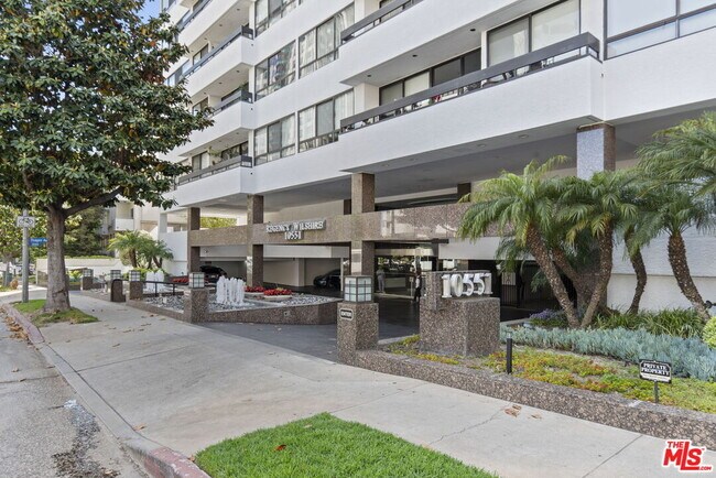 Foto del edificio - 10551 Wilshire Blvd