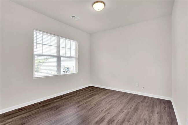 Foto del edificio - 4840 Minnow Ln