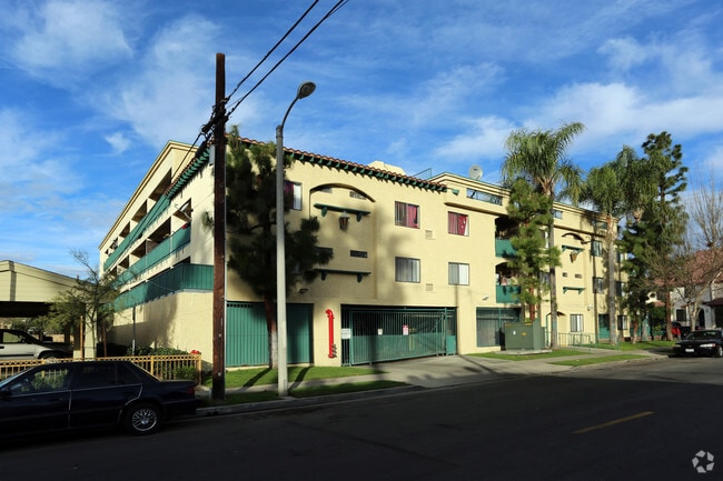 Building Photo - Casa De Porter