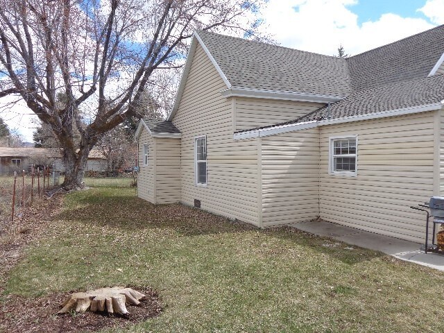 Building Photo - 94 W 250 N