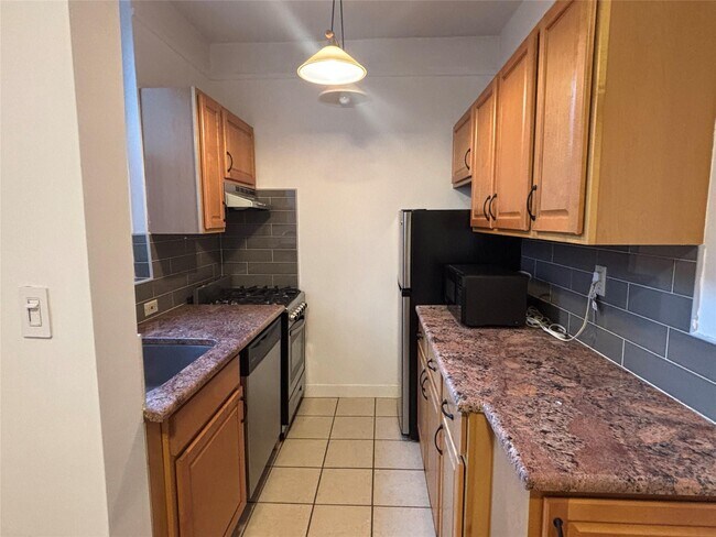 Foto del edificio - 129 W 89th St