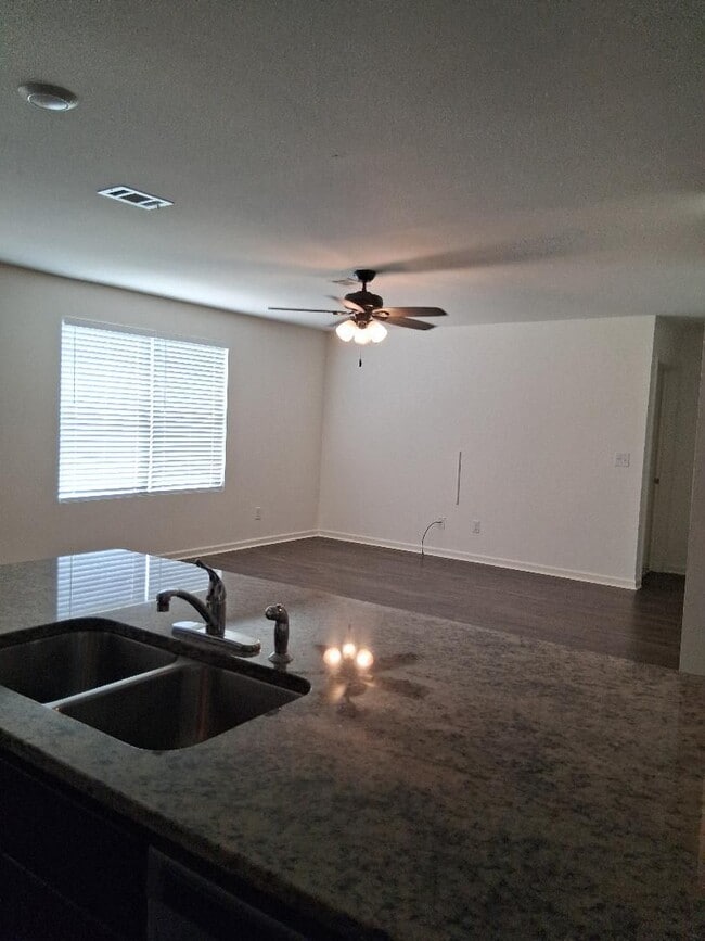 Building Photo - 9269 Cotton Field Cir