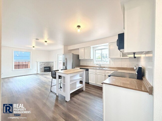 Foto del edificio - 860 S 68th St