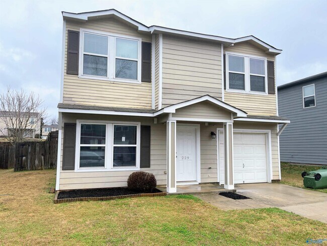 Building Photo - 229 Whitestone Dr NE