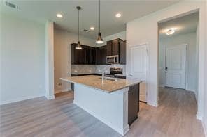 Foto del edificio - 15107 Ryman Rd