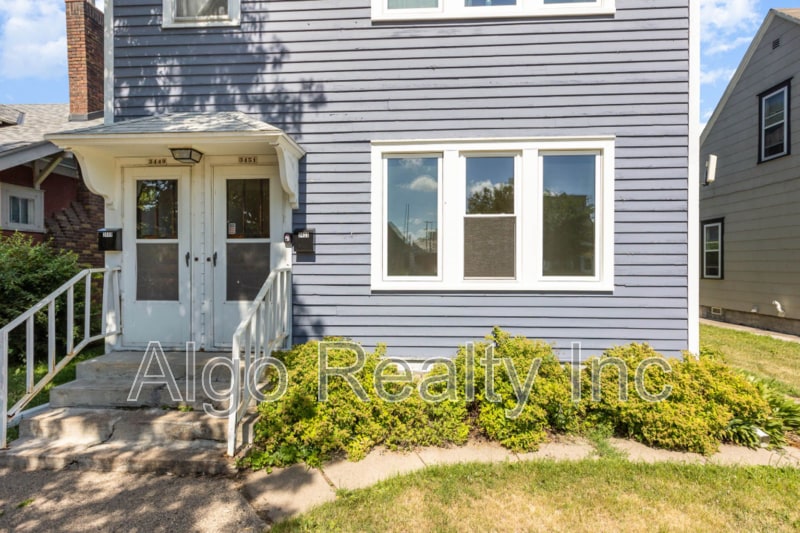 Primary Photo - 3449 Snelling Ave