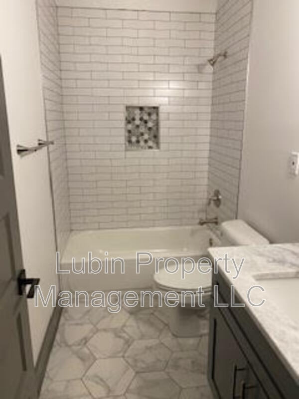 Building Photo - 4948 Wilburn Ave