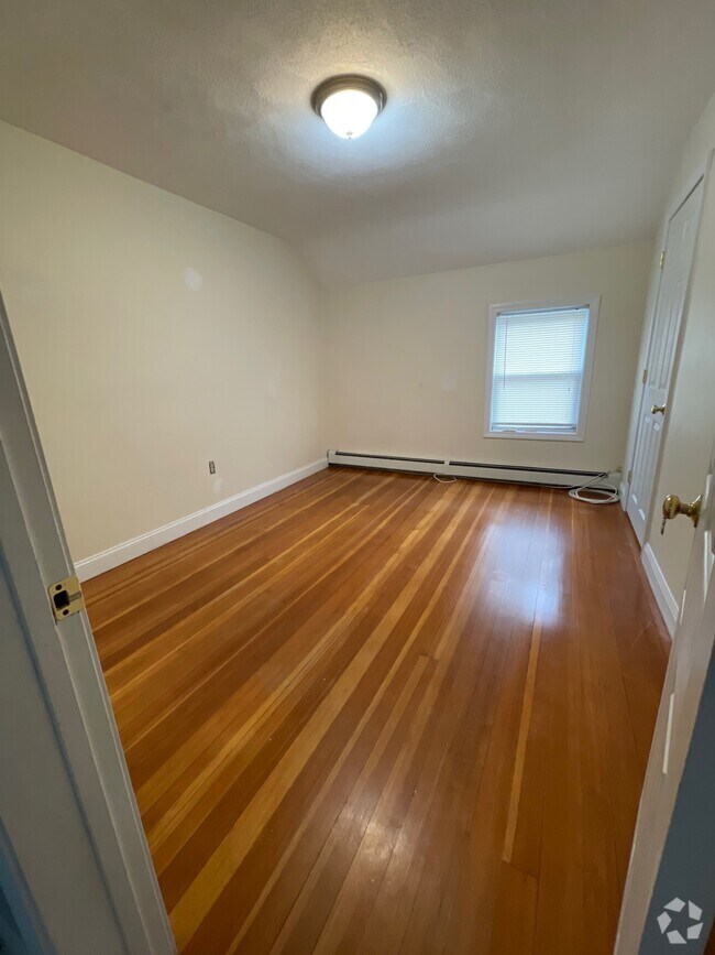 Apartments For Rent in East Providence, RI 3 Rentals