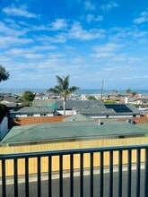 Building Photo - 1024 S Ocean Ave