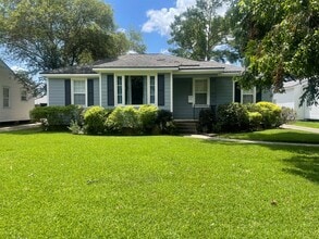 Building Photo - 235 Pennsylvania Ave