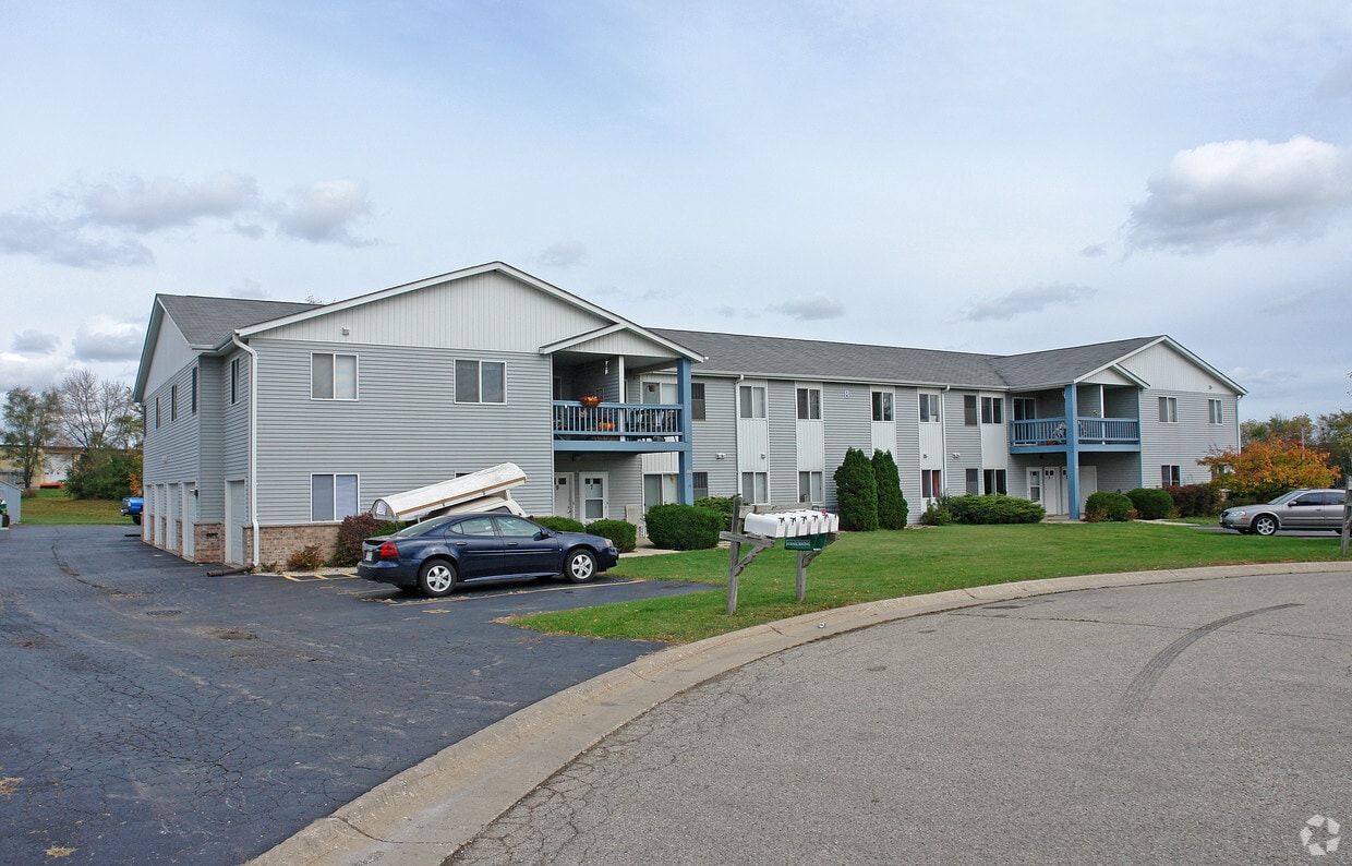 Primary Photo - 309 Meadowview Ct