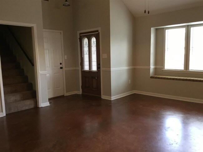 Building Photo - 33 Peppermill Dr