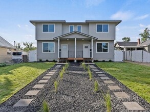 Building Photo - 1817 W Chelan Ave