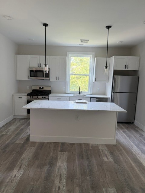 Yale Ave,LLC - Yale Ave,LLC Apartment