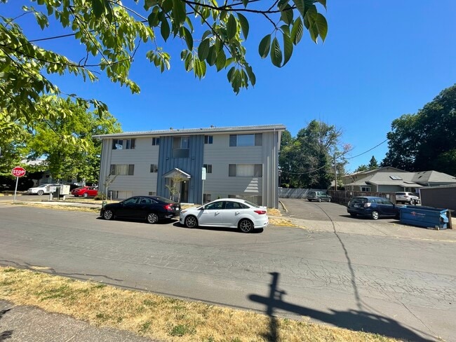 Off street parking lot - 1463 NW Jackson Ave