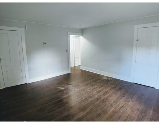 Building Photo - 91 Main St