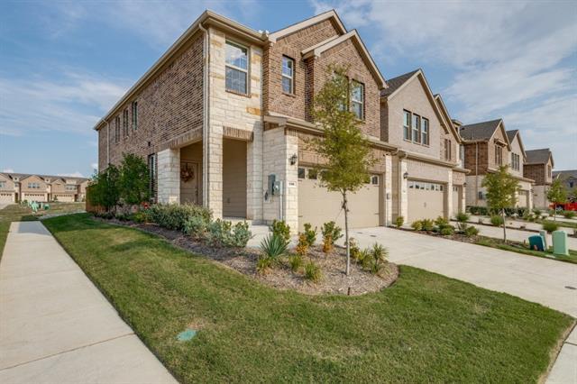 Foto del edificio - 736 Lone Rock Dr