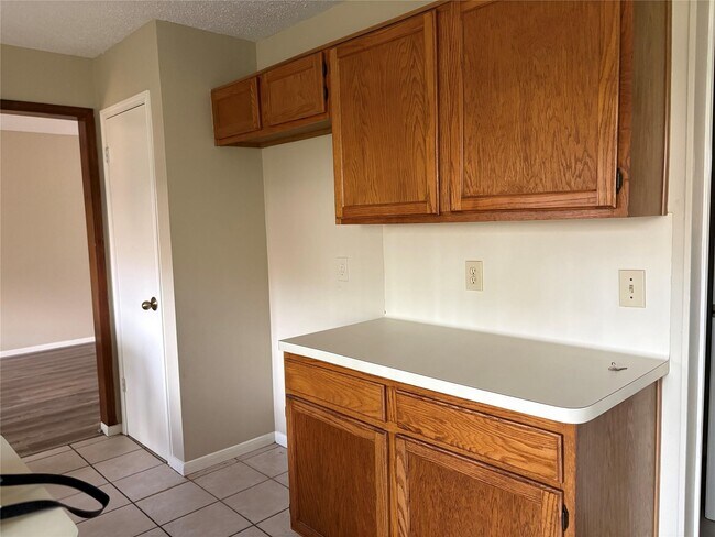 Foto del edificio - 3310 Mulberry Hill Ln